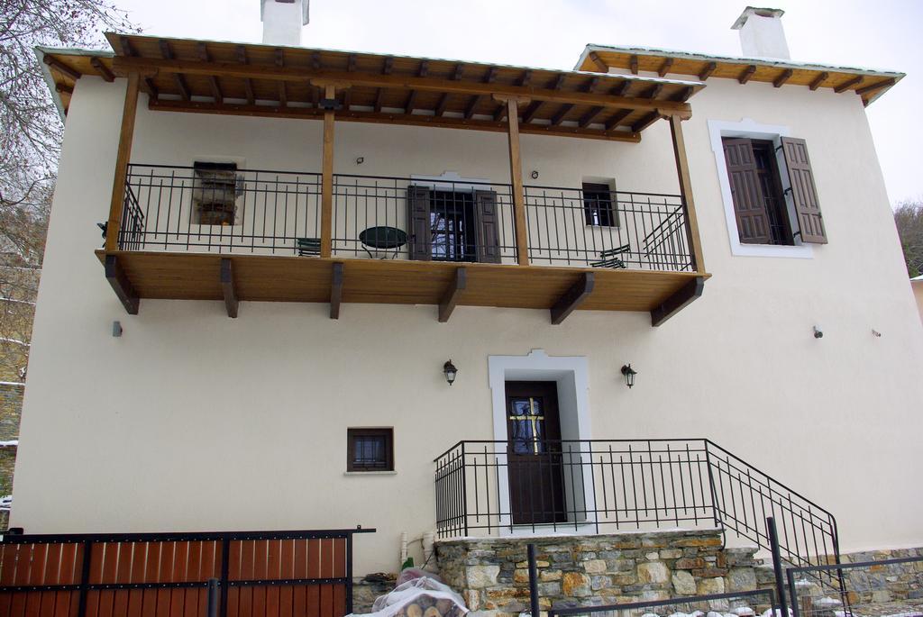Sabouko Guest House Визица Екстериор снимка